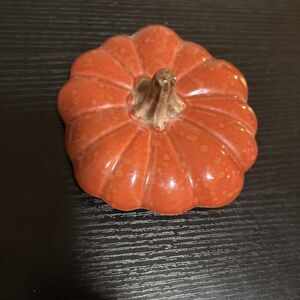 Williams Sonoma B. Eigen  Dark Orange Pumpkin Lid Only